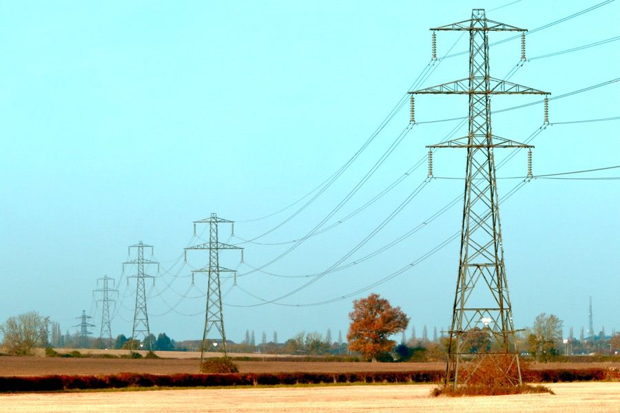 Štát stále nedokázal podpísať zmluvu s elektrárňami o zastropovanej cene elektriny