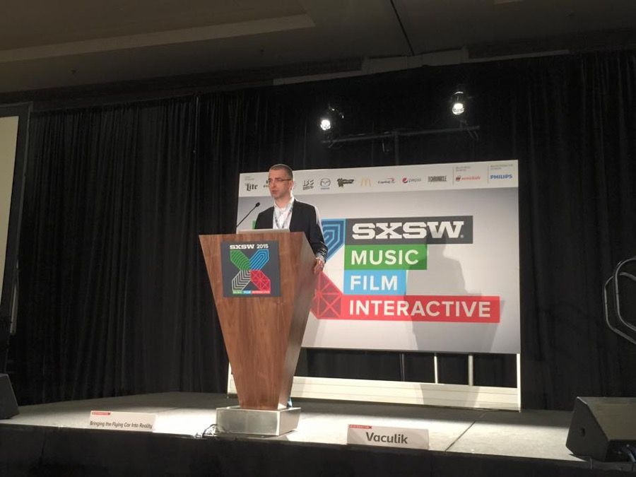 Juraj Vaculík z AeroMobilu na SXSW: Ďalšia generácia AeroMobilu by mala lietať sama a odviezť štyroch ľudí