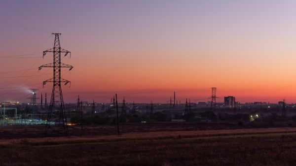 Posunie sa splatnosť zálohových platieb za energie? Vláda rieši pomoc pre malé podniky