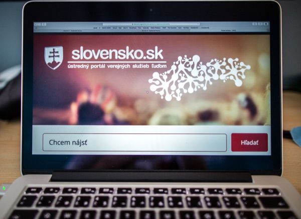 Slovenský programátor Lukáš Vyletel tvrdí: Slovensko.sk programovali úplní amatéri a diletanti